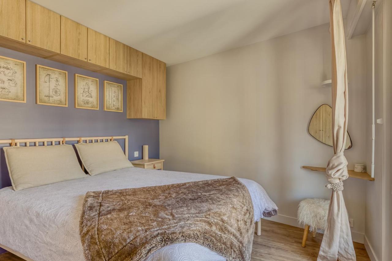 Rare ! Appartement Renove Dans Le Village Pieton De メジェーヴ エクステリア 写真