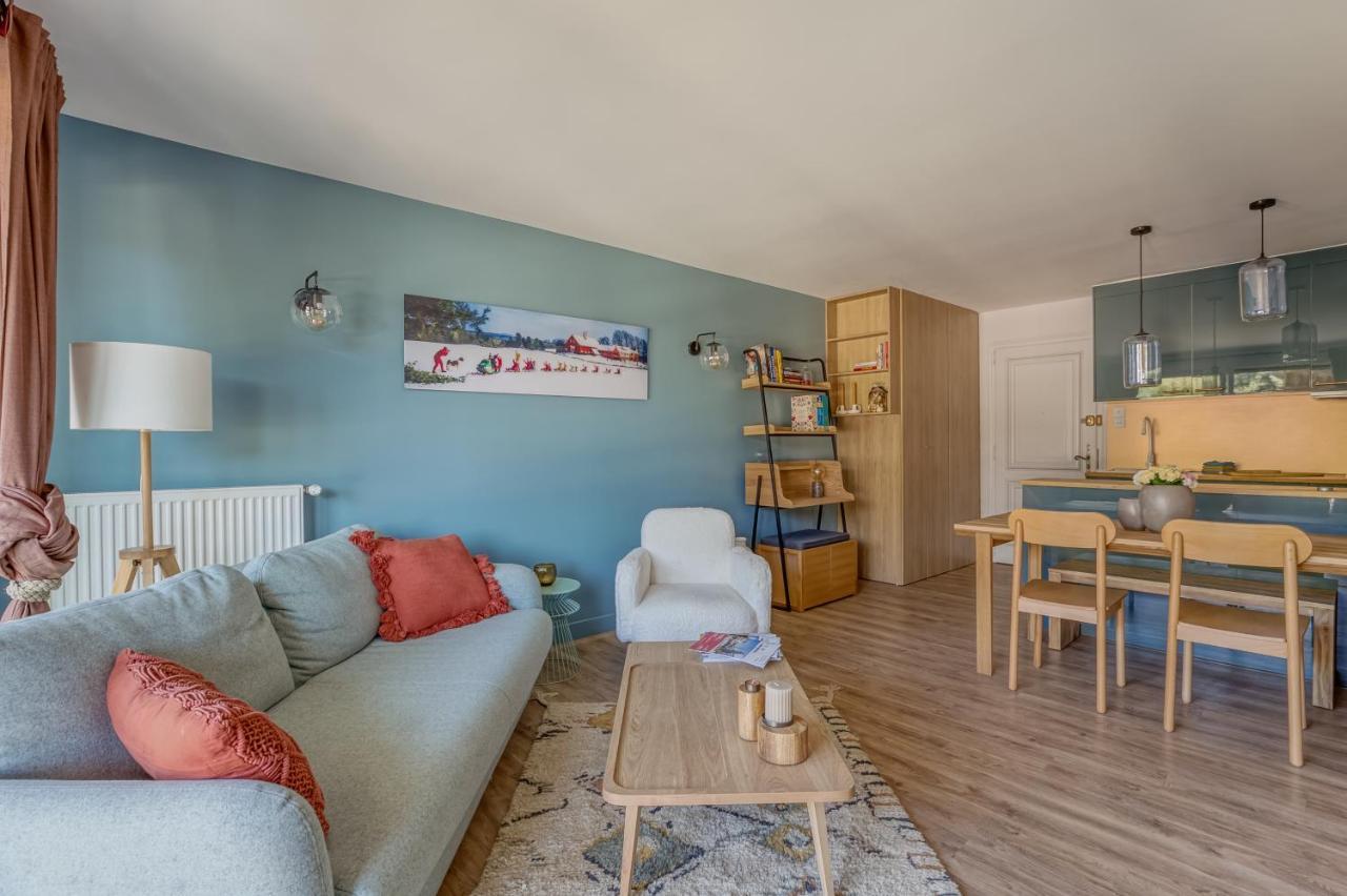 Rare ! Appartement Renove Dans Le Village Pieton De メジェーヴ エクステリア 写真